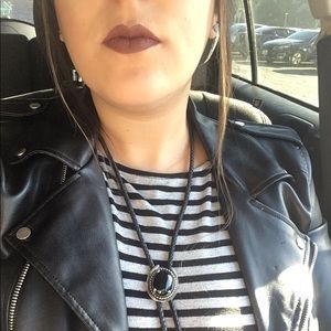 Meet your Posher, Kali-victoria